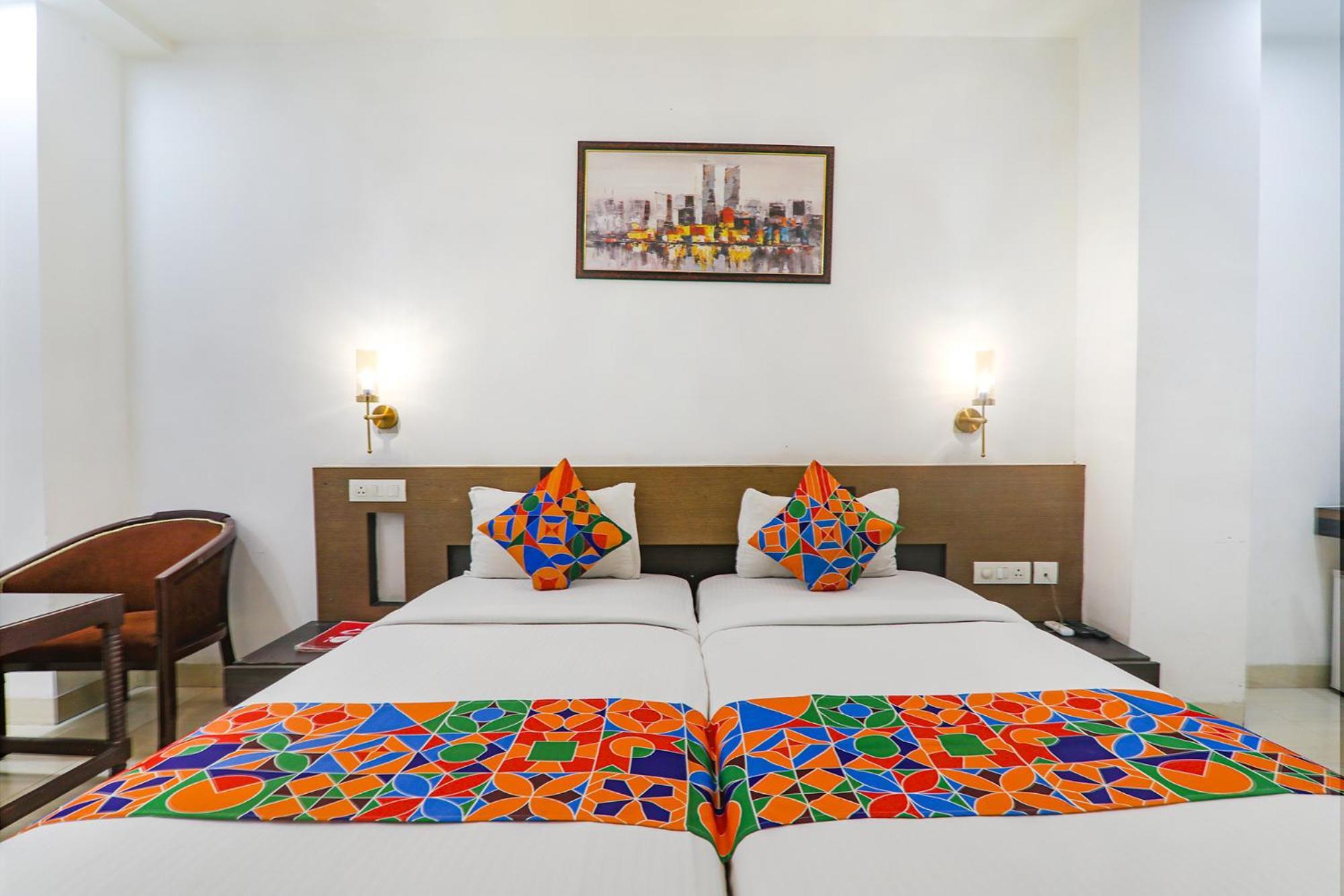 Fabhotel Prime The Continental Лакхнау Экстерьер фото