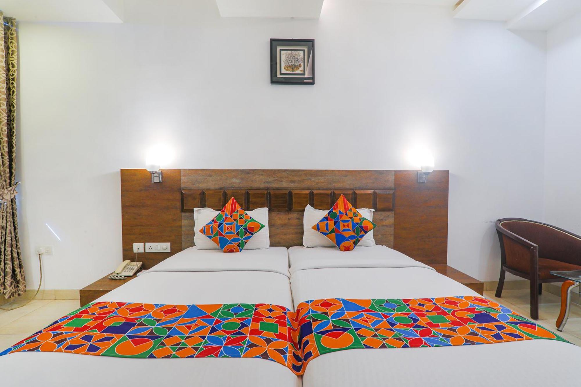 Fabhotel Prime The Continental Лакхнау Экстерьер фото