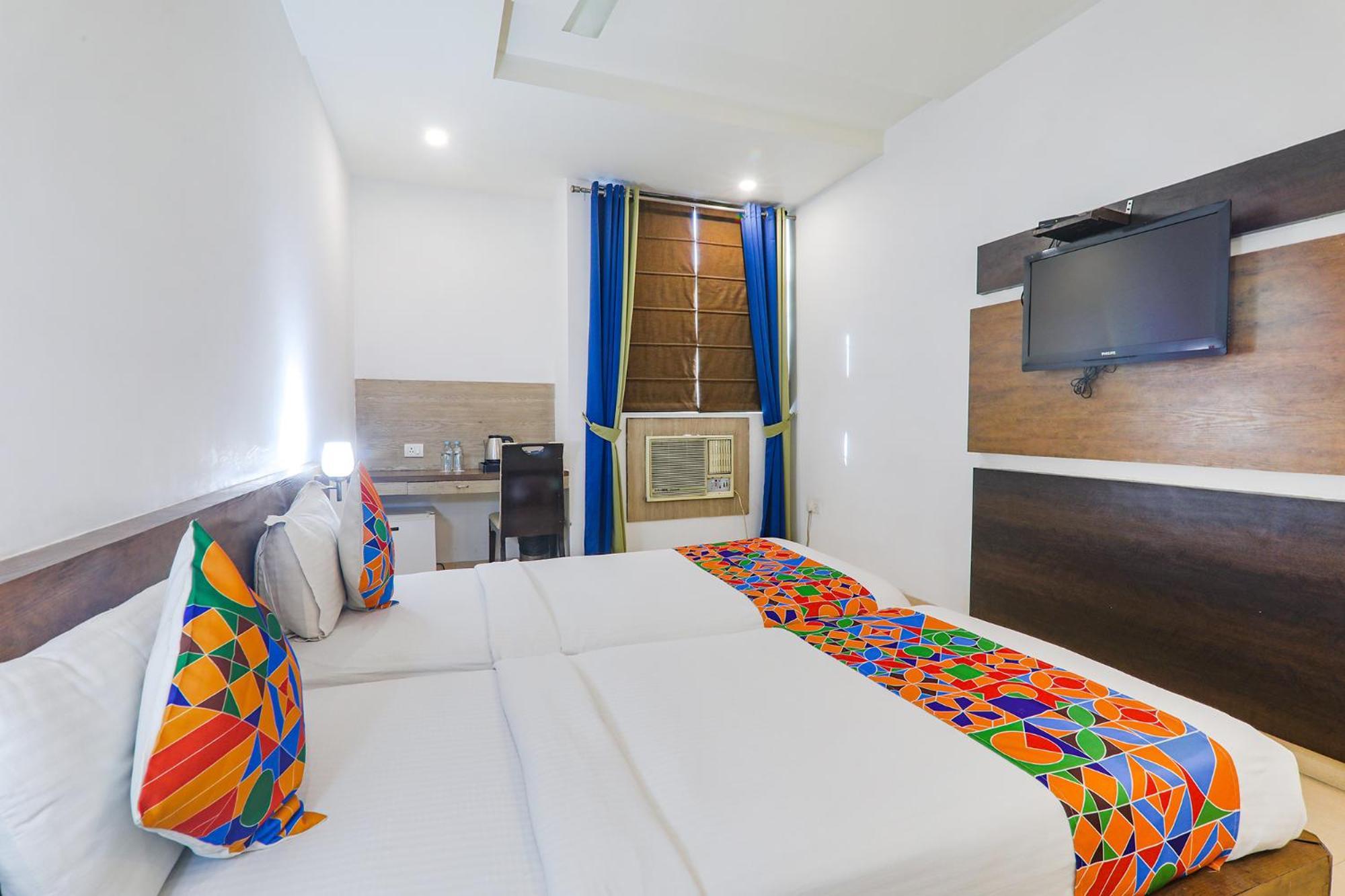 Fabhotel Prime The Continental Лакхнау Экстерьер фото